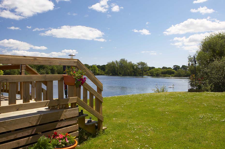 Chichester Lakeside Holiday Park - Holiday Parks, Caravan Holidays in West Sussex