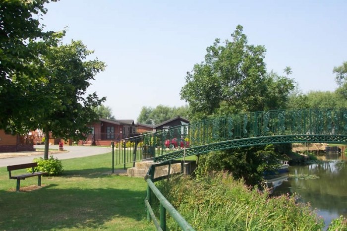 Abbots Salford Holiday Park - Holiday Parks, Caravan Holidays in Worcestershire