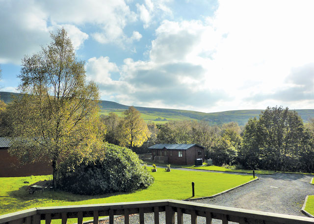 Charlesworth Lodges - Holiday Parks, Caravan Holidays in Derbyshire