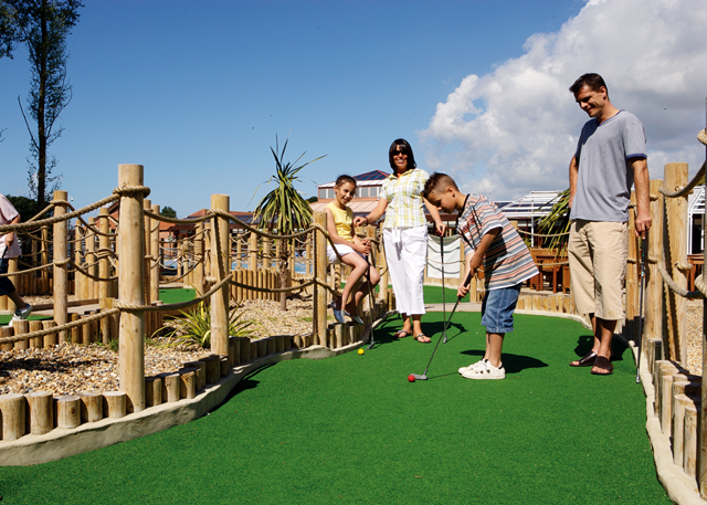 Church Farm - Holiday Parks, Caravan Holidays in West Sussex