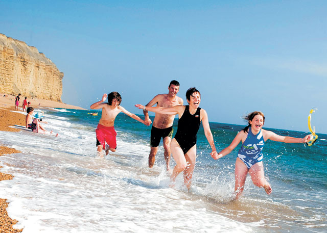 Freshwater Beach - Holiday Parks, Caravan Holidays in Dorset