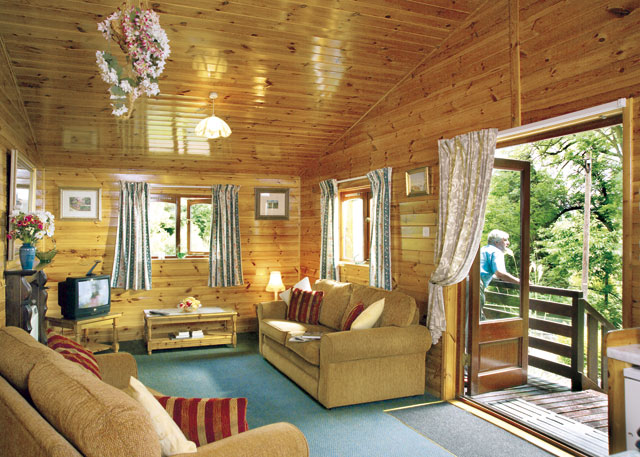 Hideaway Lodges - Holiday Parks, Caravan Holidays in Lothian