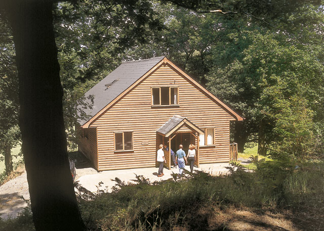 Penllwyn Lodges - Holiday Parks, Caravan Holidays in Powys