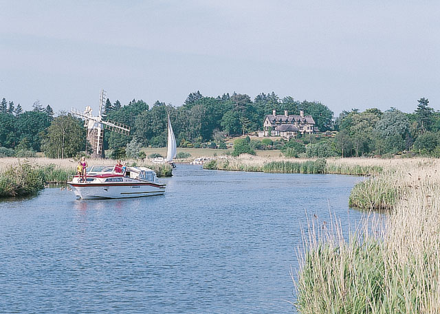 Rainbows End - Holiday Parks, Caravan Holidays in Norfolk