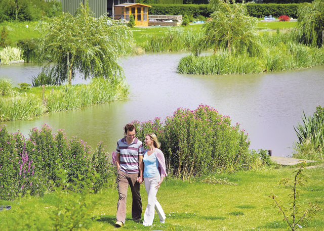 Westwood Lakes - Holiday Parks, Caravan Holidays in Lincolnshire